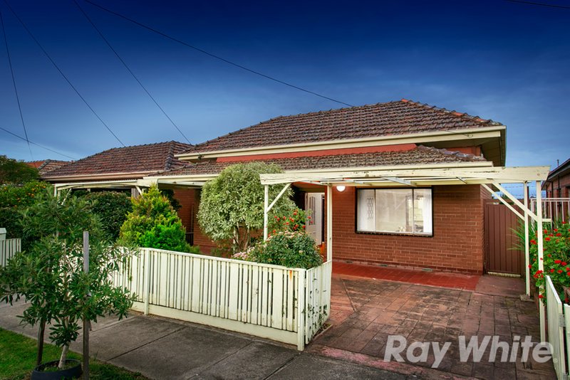 54 Ngarveno Street, Moonee Ponds VIC 3039