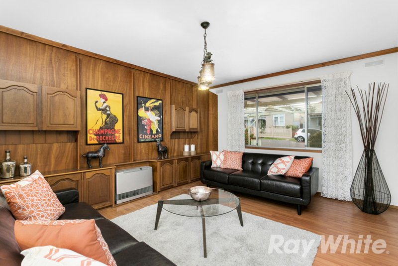 Photo - 54 Ngarveno Street, Moonee Ponds VIC 3039 - Image 2