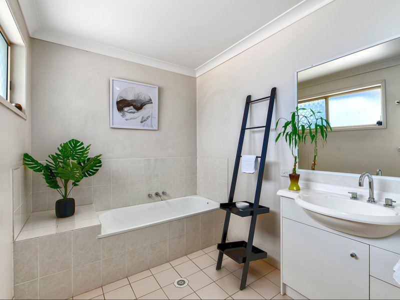 Photo - 54 Northholm Crescent, Boondall QLD 4034 - Image 12