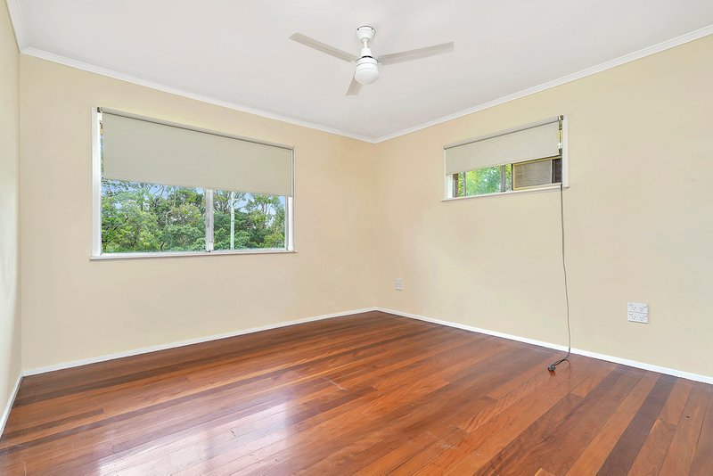 Photo - 54 Olearia Street East , Everton Hills QLD 4053 - Image 9