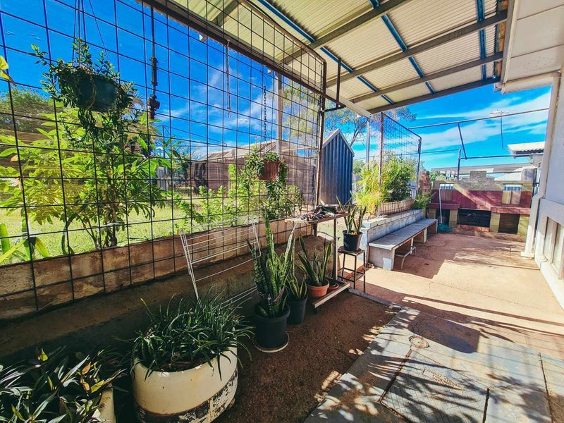 Photo - 54 Opal Street, Mount Isa QLD 4825 - Image 15