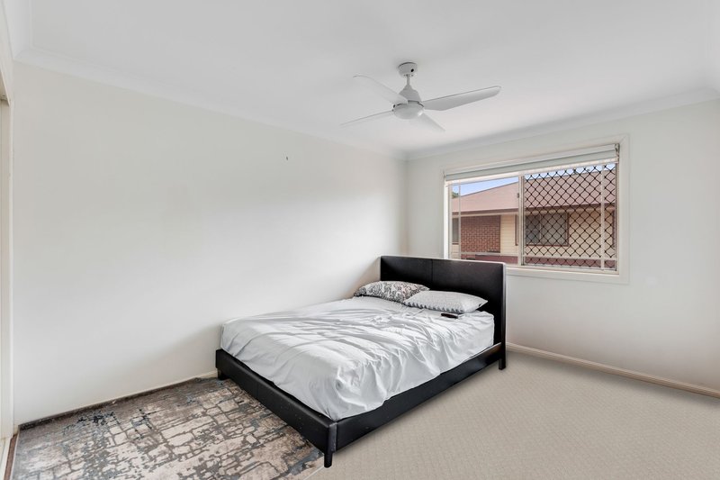 Photo - 5/4 O'Quinn Street, Harristown QLD 4350 - Image 5