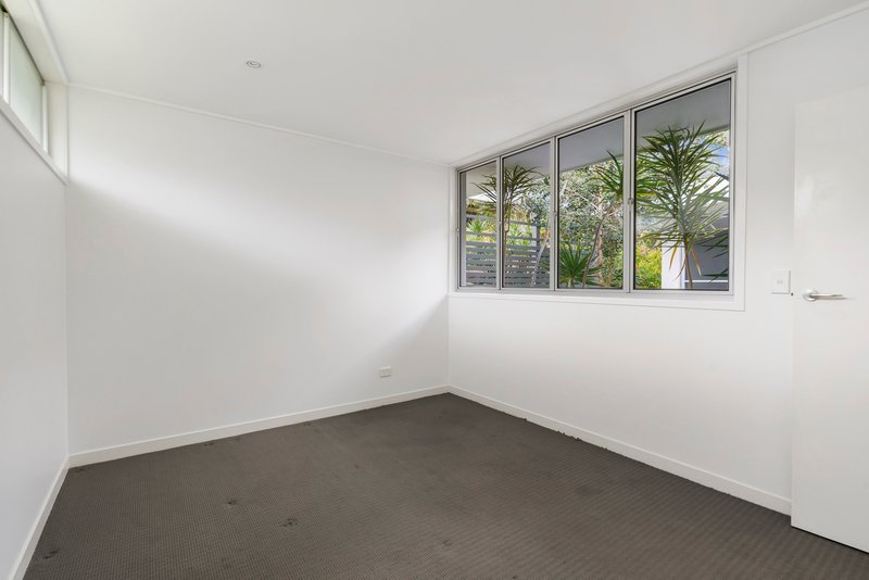Photo - 54 Ormonde Road, Yeronga QLD 4104 - Image 6