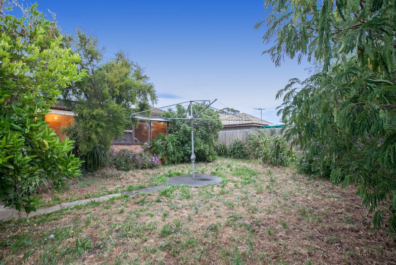 Photo - 54 Pickett Street, Reservoir VIC 3073 - Image 10