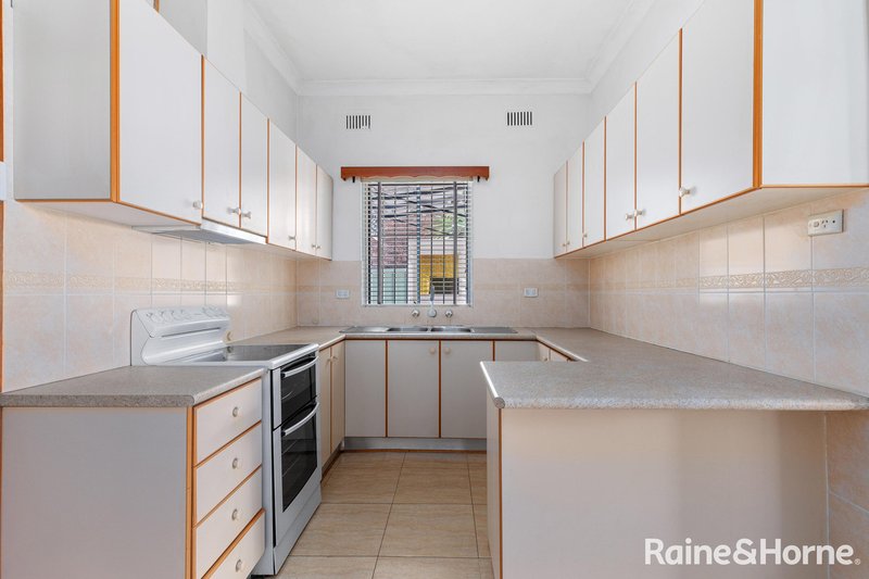 Photo - 54 Premier Street, Marrickville NSW 2204 - Image 5