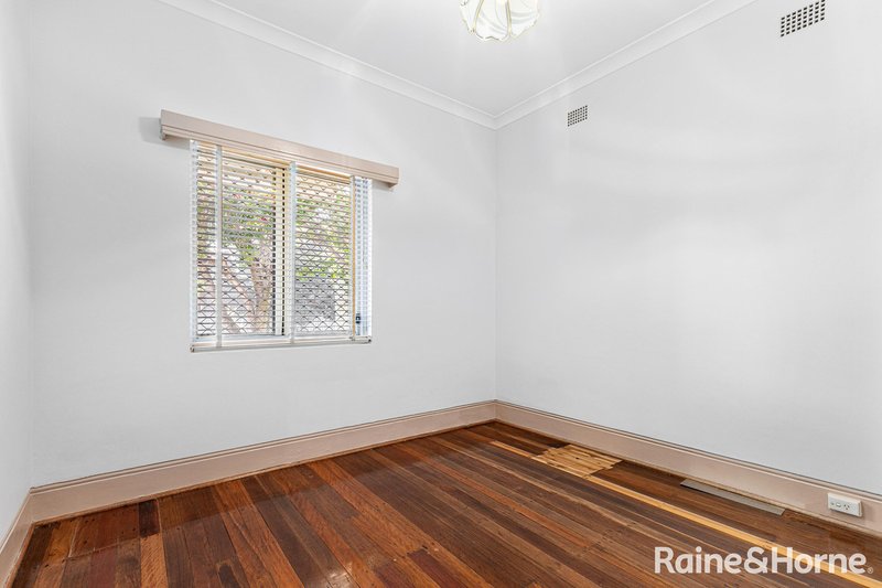 Photo - 54 Premier Street, Marrickville NSW 2204 - Image 6