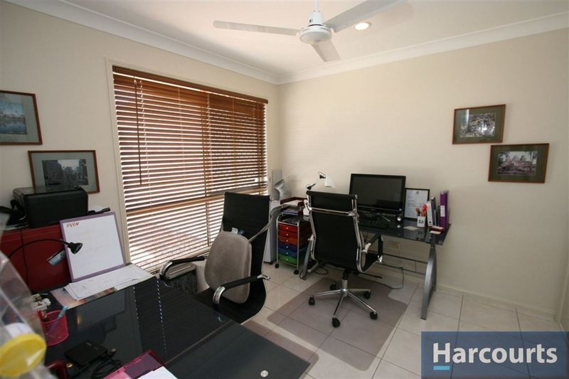 Photo - 54 Protea Dr , Bongaree QLD 4507 - Image 10