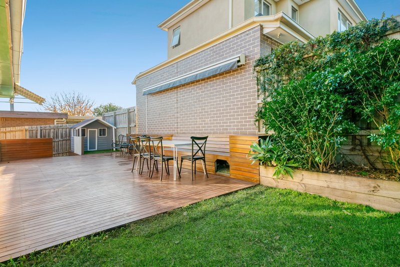 Photo - 54 Purinuan Road, Reservoir VIC 3073 - Image 13