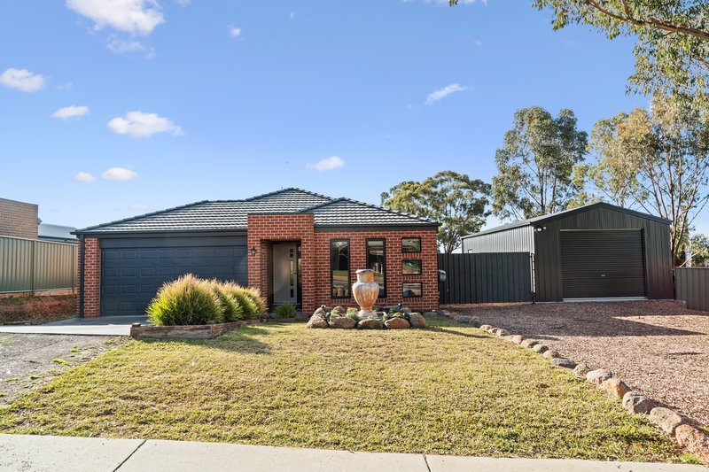 54 Queen Street, Kangaroo Flat VIC 3555