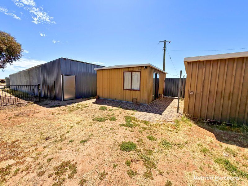 Photo - 54 Rabbit Proof Fence Road, Walgoolan WA 6422 - Image 4