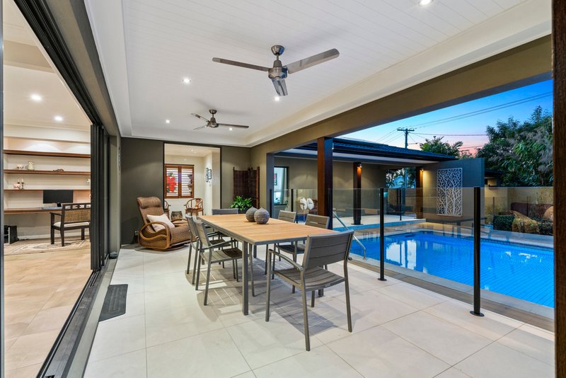 Photo - 54 Rapallo Avenue, Isle Of Capri QLD 4217 - Image 26