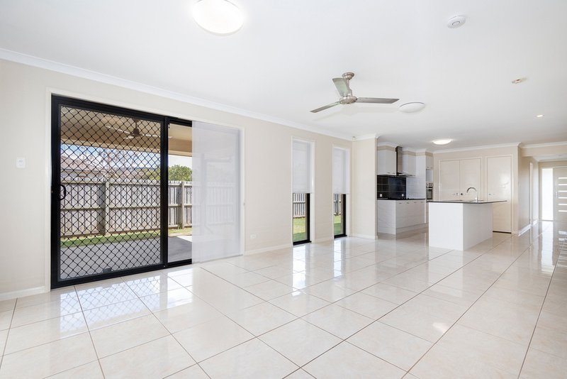 Photo - 54 River Run Circuit, Ormeau Hills QLD 4208 - Image 3
