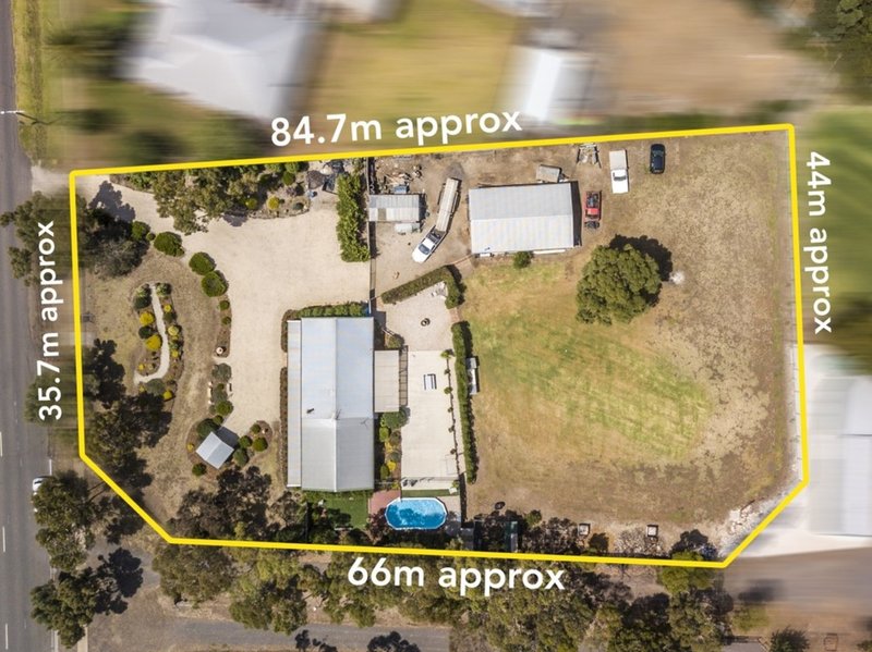 54 River Street, Little River VIC 3211