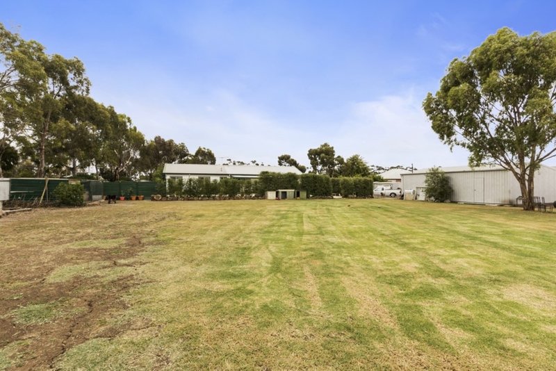 Photo - 54 River Street, Little River VIC 3211 - Image 6