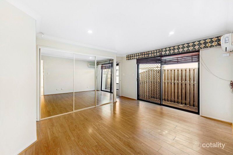 Photo - 54 Riverwood Drive, Ashmore QLD 4214 - Image 5
