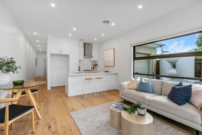 Photo - 5/4 Robin Street, Altona VIC 3018 - Image 2