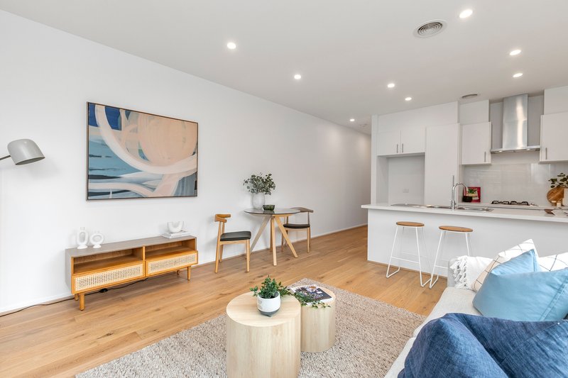 Photo - 5/4 Robin Street, Altona VIC 3018 - Image 4