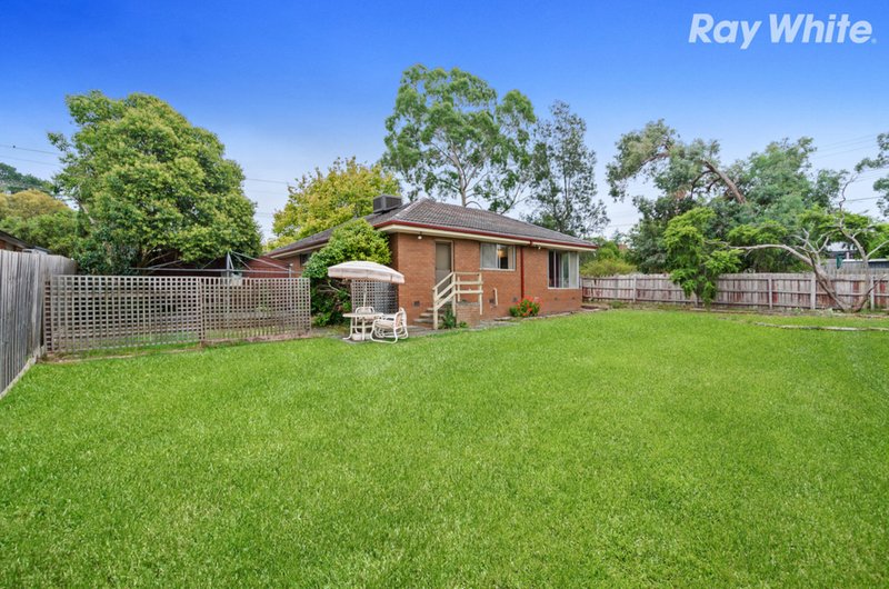 Photo - 54 Rosehill Street, Scoresby VIC 3179 - Image 8