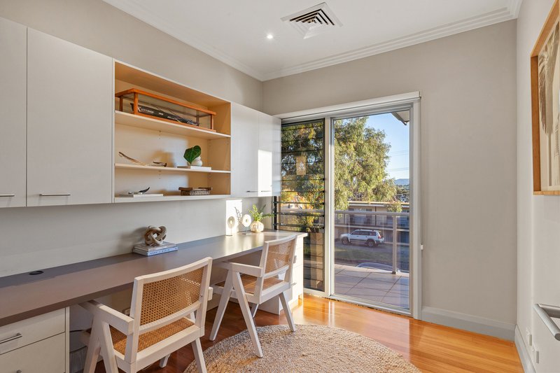 Photo - 54 Rushton Drive, Kanahooka NSW 2530 - Image 13