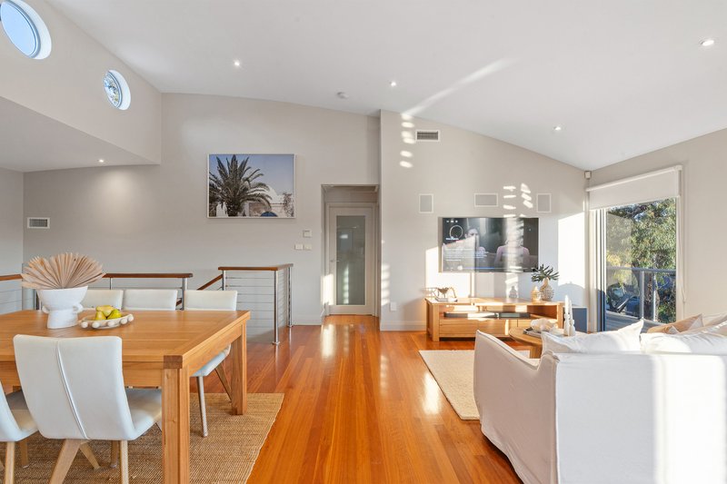 Photo - 54 Rushton Drive, Kanahooka NSW 2530 - Image 21