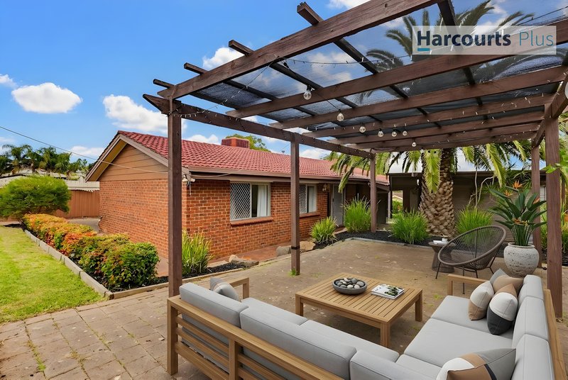 Photo - 54 Sandison Road, Hallett Cove SA 5158 - Image 2