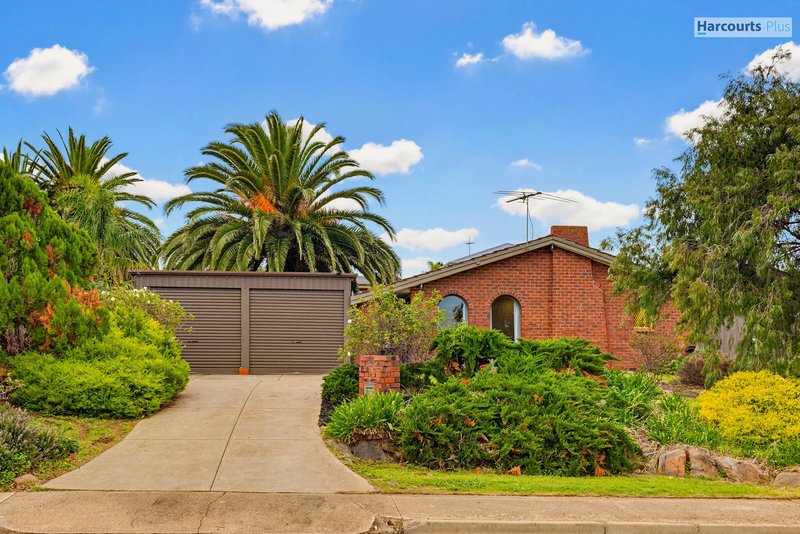 Photo - 54 Sandison Road, Hallett Cove SA 5158 - Image 4