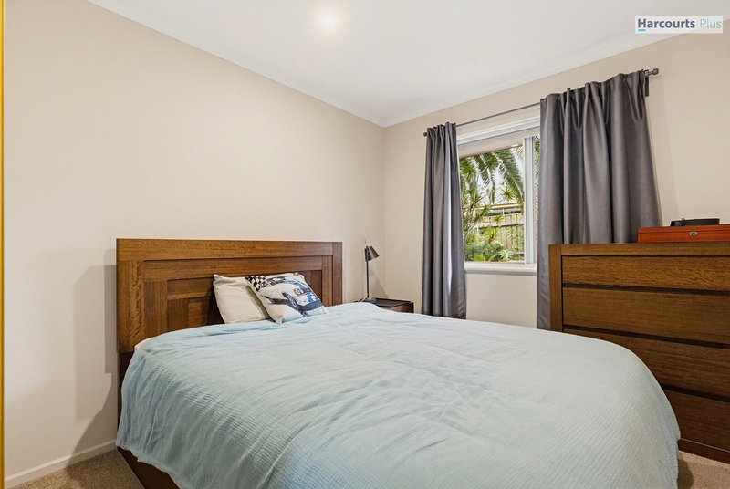Photo - 54 Sandison Road, Hallett Cove SA 5158 - Image 7