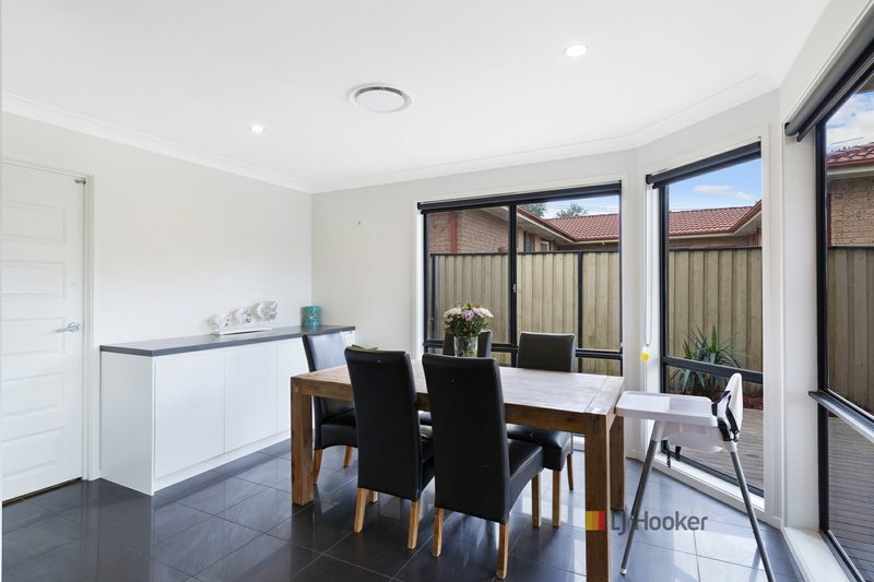 Photo - 54 Scenic Circle, Budgewoi NSW 2262 - Image 5