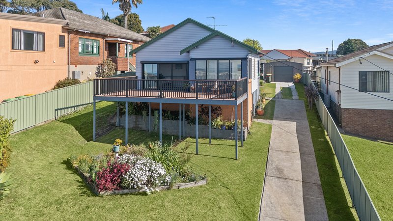 Photo - 54 Second Avenue North, Warrawong NSW 2502 - Image 1