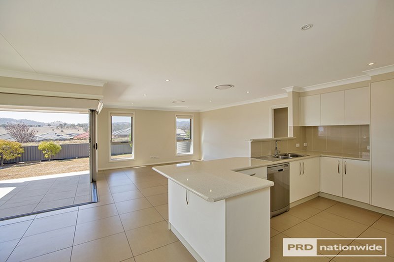 Photo - 54 Semillon Drive, Tamworth NSW 2340 - Image 18