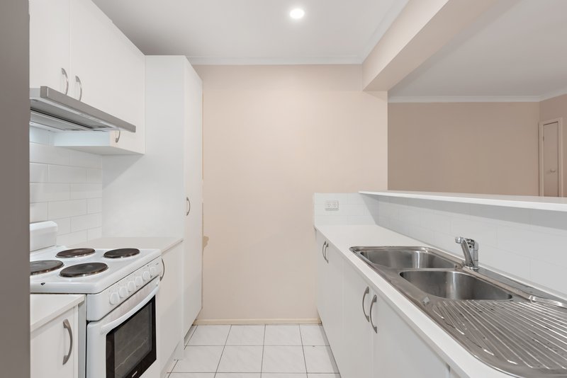 Photo - 5/4 Sherwood Close, Mudgeeraba QLD 4213 - Image 6