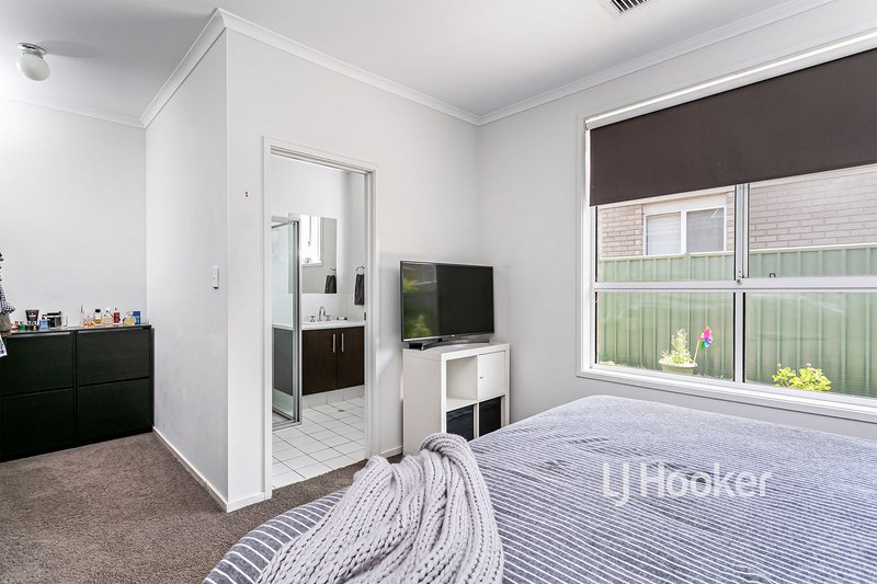 Photo - 54 Shoalhaven Circuit, Mawson Lakes SA 5095 - Image 6