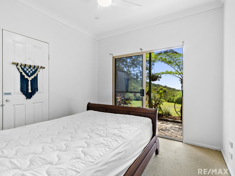 Photo - 54 Shuttlewood Court, Bonogin QLD 4213 - Image 8