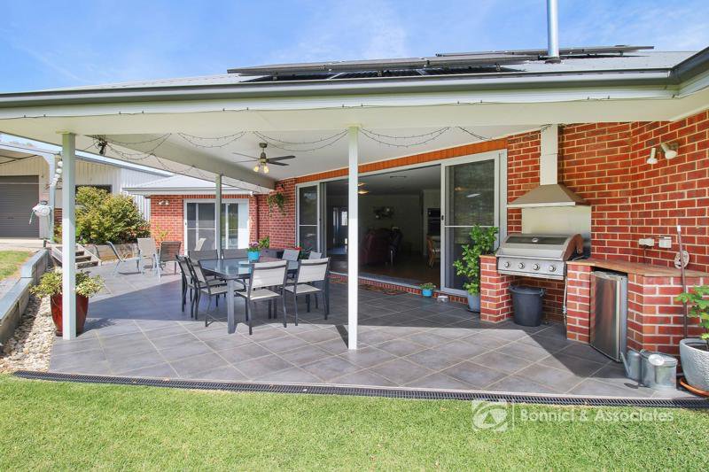 Photo - 54 Silky Oak Avenue, Wodonga VIC 3690 - Image 19