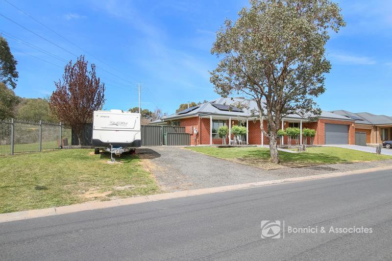 Photo - 54 Silky Oak Avenue, Wodonga VIC 3690 - Image 22