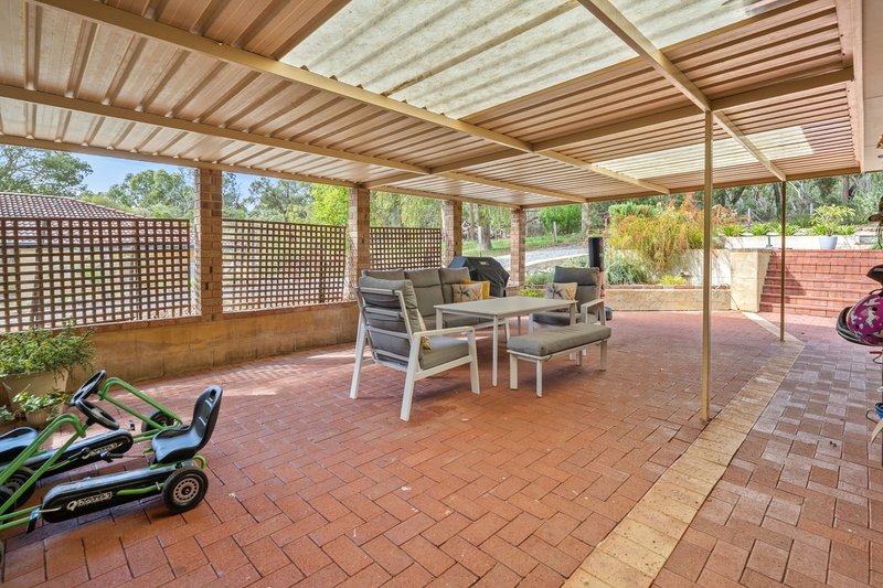 Photo - 54 Silversmith Street, Wellard WA 6170 - Image 3