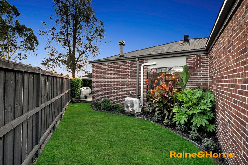 Photo - 54 Snead Boulevard, Cranbourne VIC 3977 - Image 14