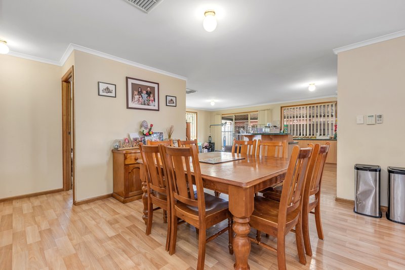 Photo - 54 Somerset Grove, Craigmore SA 5114 - Image 2