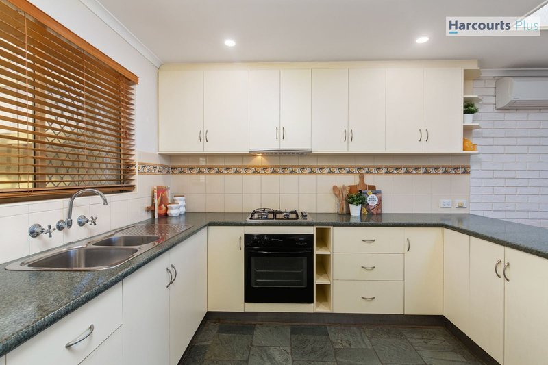 Photo - 5/4 South Avenue, Hallett Cove SA 5158 - Image 6