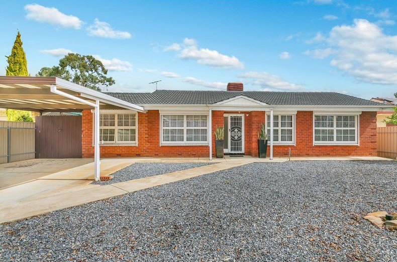 Photo - 54 Spains Road, Salisbury Downs SA 5108 - Image 2