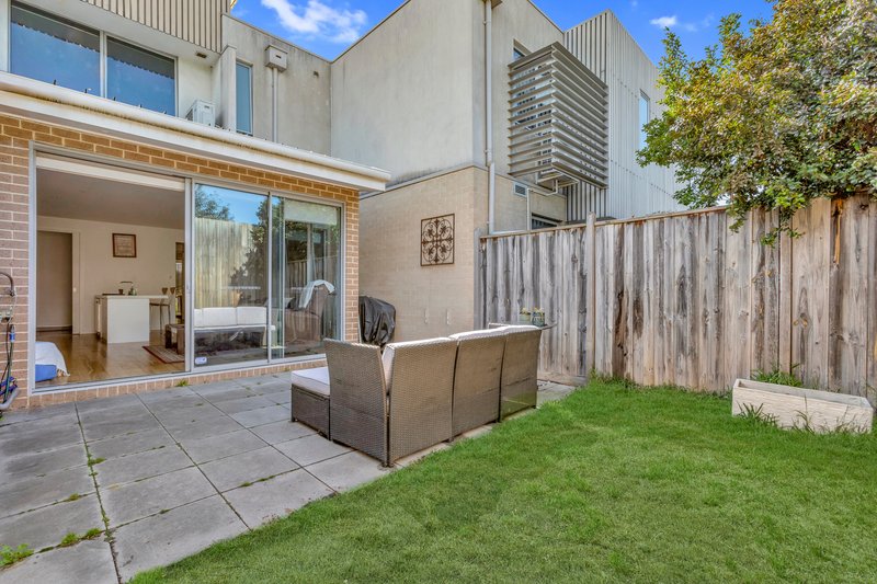 Photo - 54 Streeton Drive, Mentone VIC 3194 - Image 14