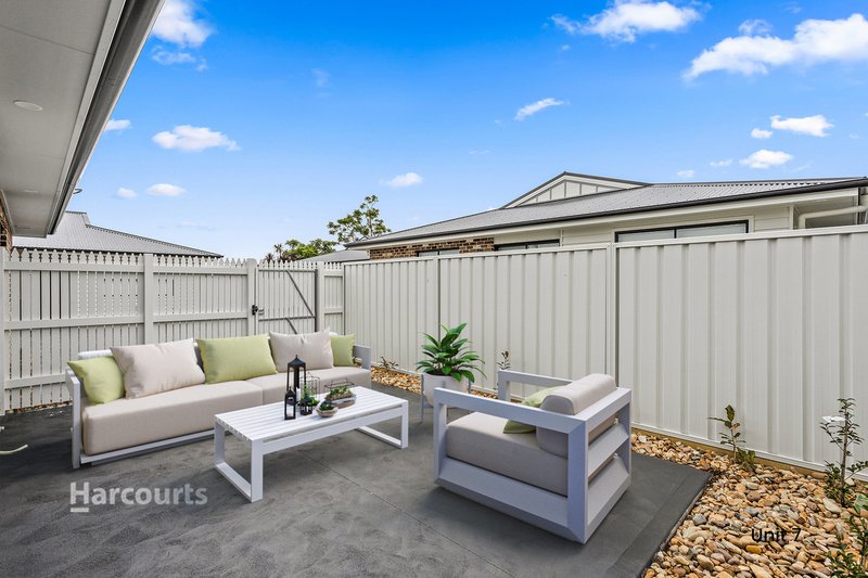 Photo - 5/4 Taylor Road, Albion Park NSW 2527 - Image 9