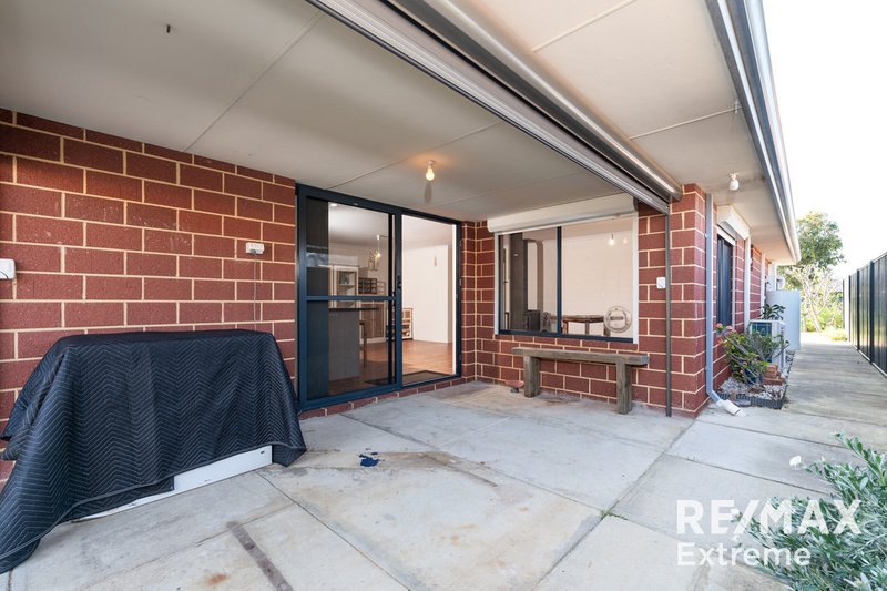 Photo - 54 Teasel Way, Banksia Grove WA 6031 - Image 21