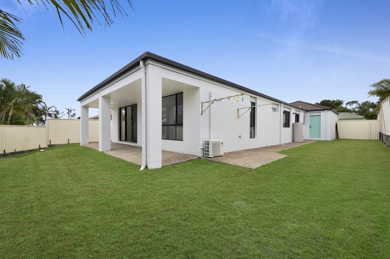 Photo - 54 Tiger Drive, Arundel QLD 4214 - Image 10