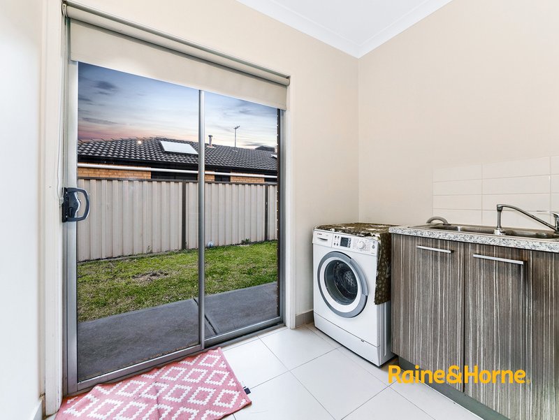 Photo - 54 Tomasetti Crescent, Narre Warren VIC 3805 - Image 12