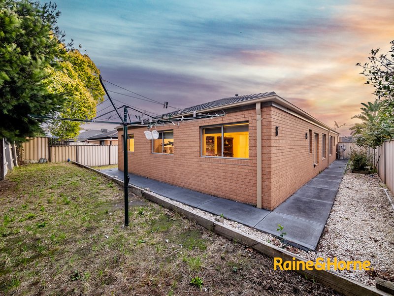 Photo - 54 Tomasetti Crescent, Narre Warren VIC 3805 - Image 27