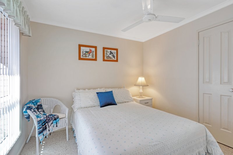 Photo - 54 Topsail Circuit, Banksia Beach QLD 4507 - Image 14