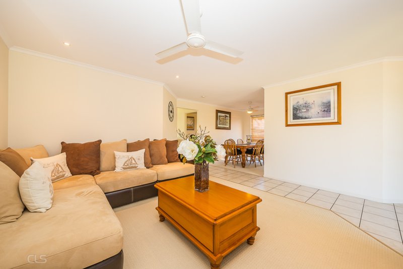 54 Topsail Circuit, Banksia Beach QLD 4507