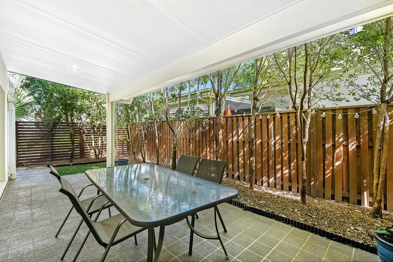 Photo - 54 Tours Way, Burleigh Waters QLD 4220 - Image 12