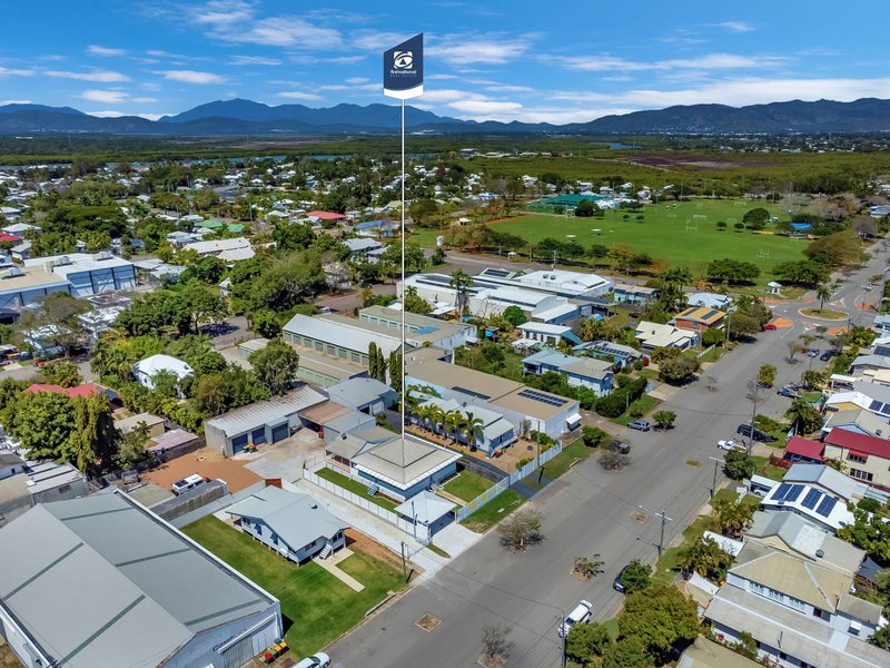 Photo - 54 Tully Street, South Townsville QLD 4810 - Image 10